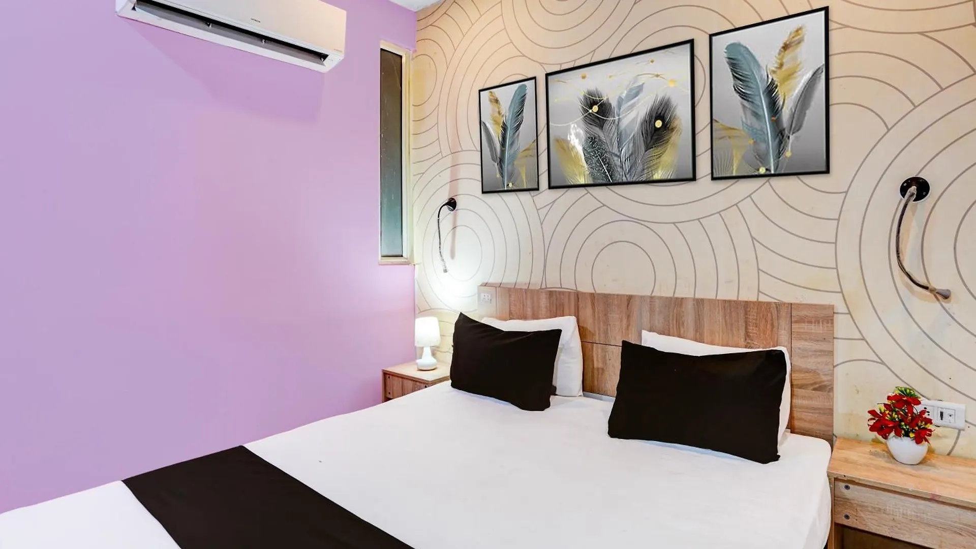 Hotel O Grand Luxury Delhi  Delhi (National Capital Territory of India)